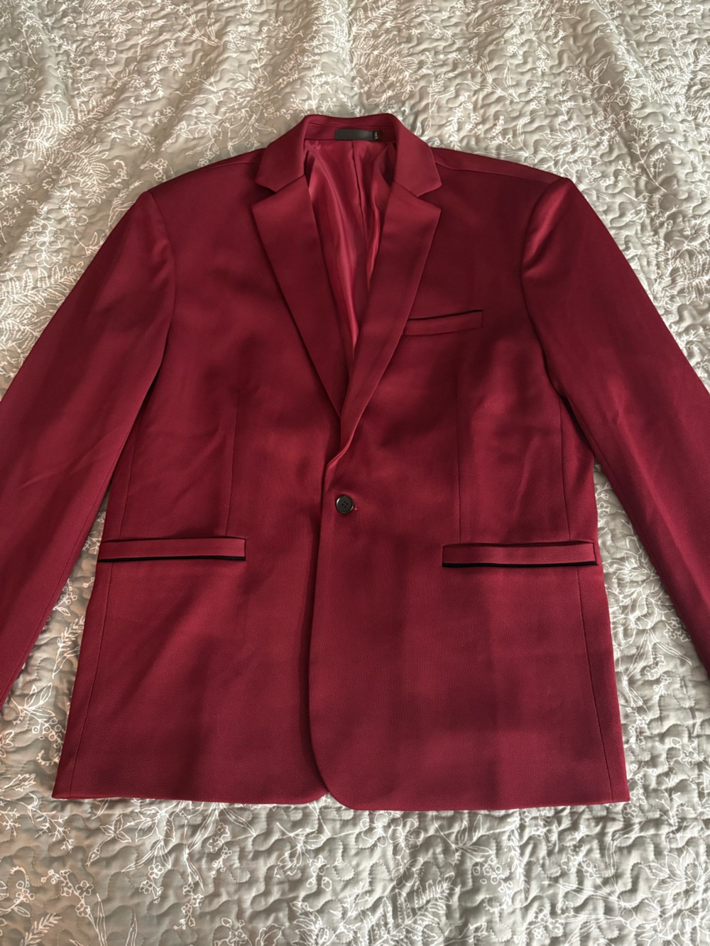 Men's Burgundy Single-Button Notch Lapel Blazer